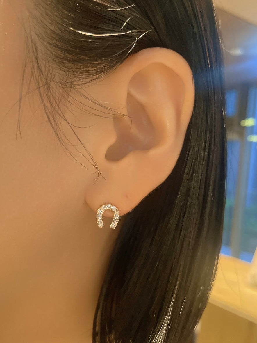 馬蹄 ピアス シングル(ポストタイプ)