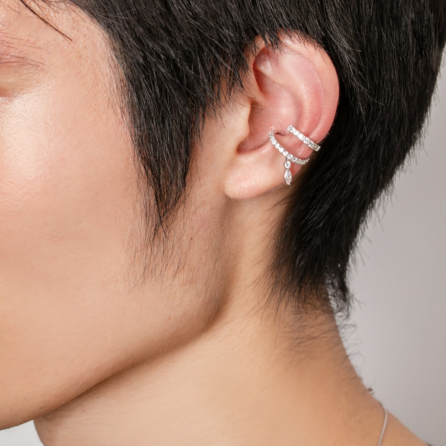 イヤーカフ ストレート (0.14ct)