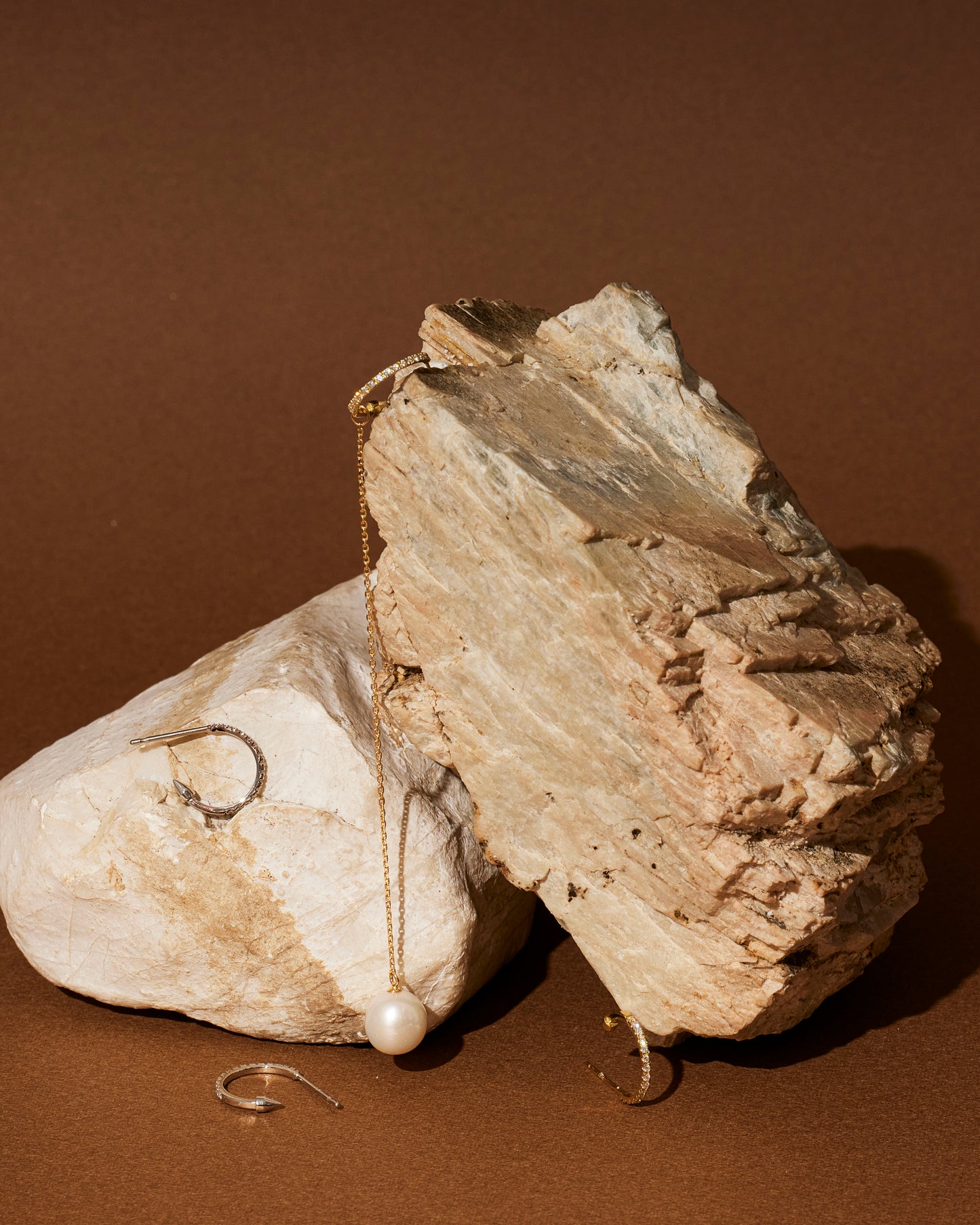 【即納可能】スパイク フープピアス ルクスタイプ シングル0.06ct 男女兼用・ジェンダーレス