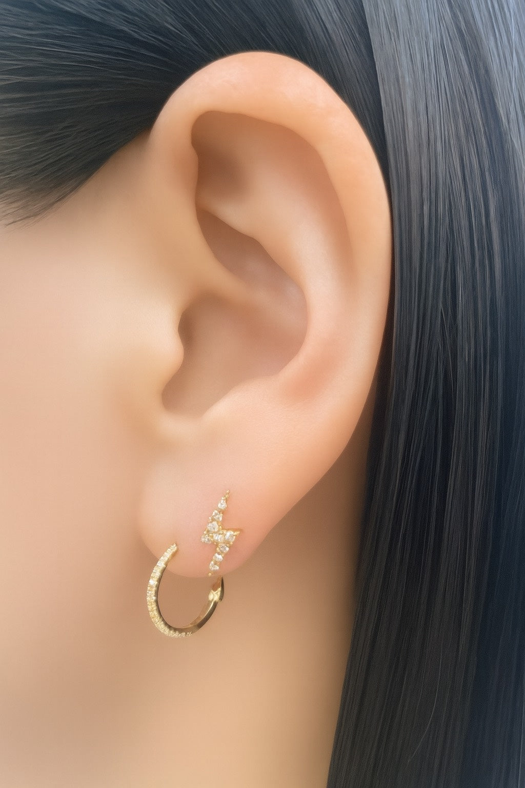 【即納可能】イナズマ ピアス シングル(ポストタイプ)